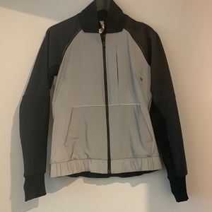 Lululemon reflective running jacket